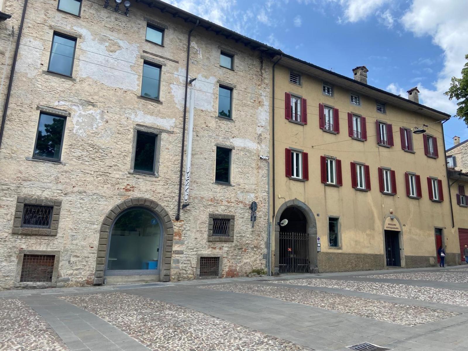 Apartmán Nido Carrara - Immobili E Soluzioni Rent Bergamo Exteriér fotografie