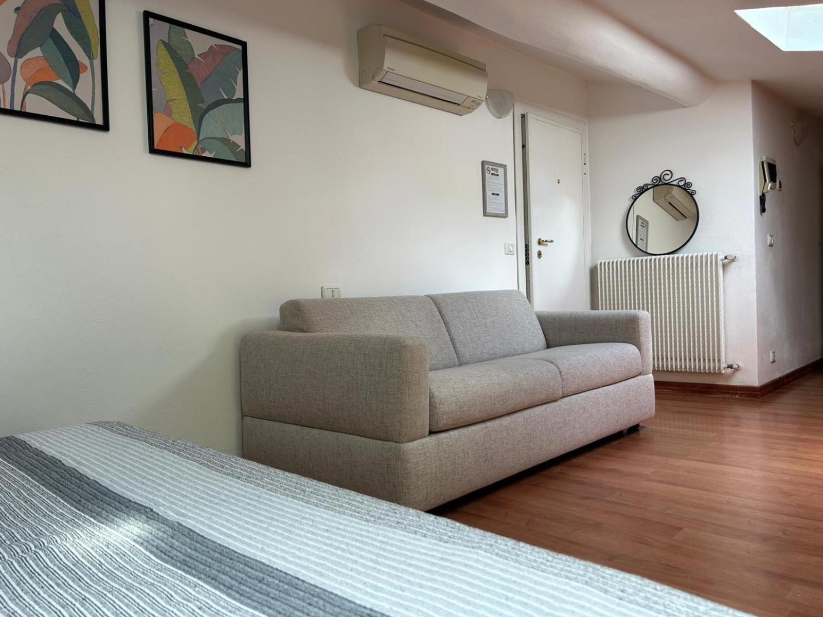 Apartmán Nido Carrara - Immobili E Soluzioni Rent Bergamo Exteriér fotografie
